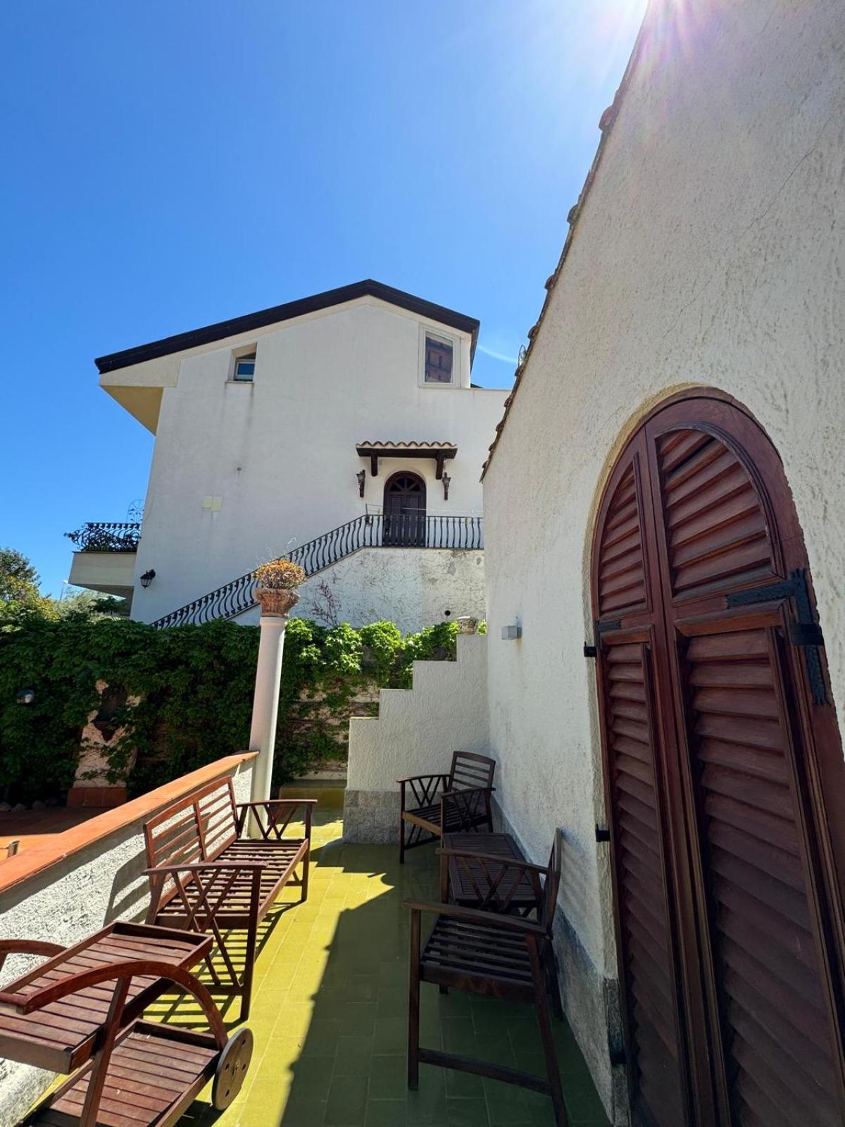 Casa Vacanze Villa Angelina Giardini Naxos Exterior photo