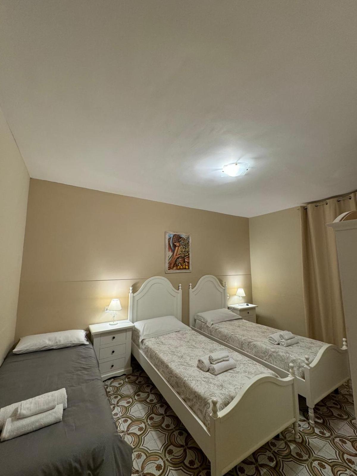 Casa Vacanze Villa Angelina Giardini Naxos Exterior photo