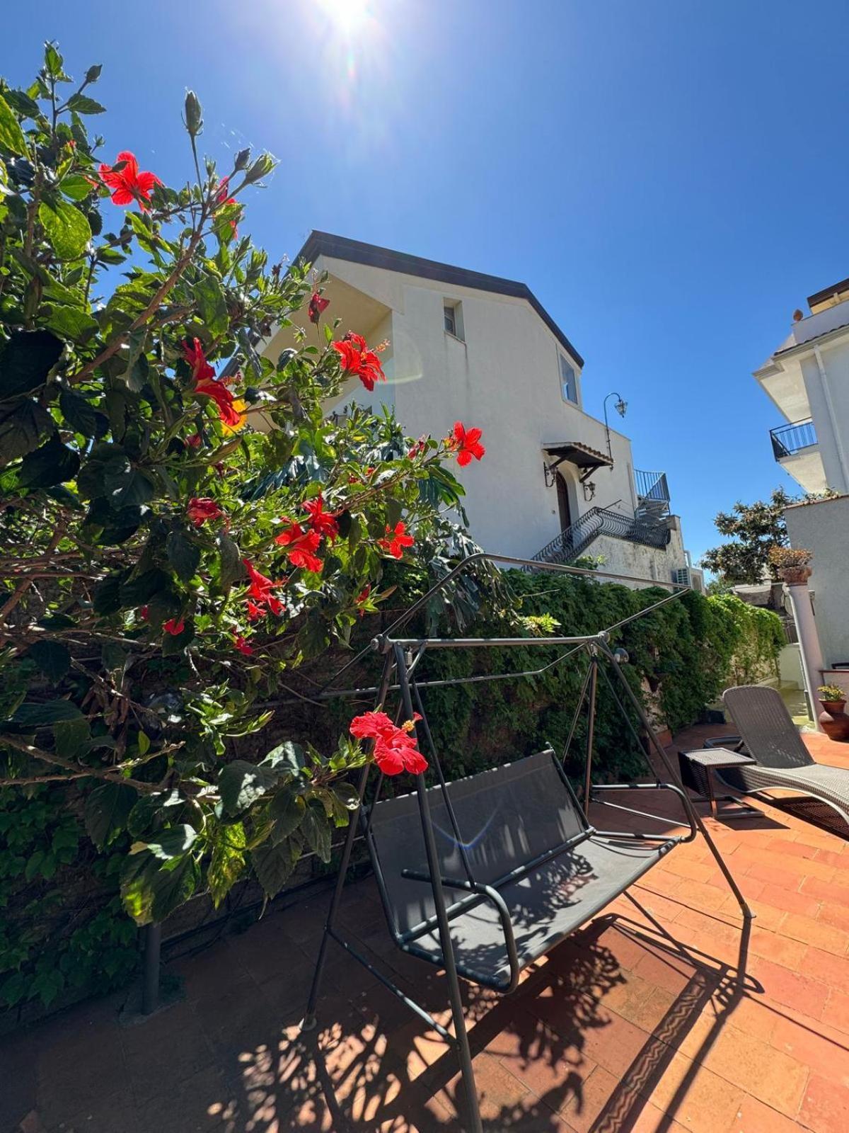 Casa Vacanze Villa Angelina Giardini Naxos Exterior photo
